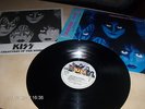 KISS 12