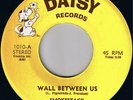 SMOKESTACK Wall Between Us RARE GROUP FUNK SOUL 45 * Listen Daisy 1st Pressing