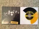 The Dead Weather Blue Blood Bones Tri Color Limited 150. Jack White Stripes
