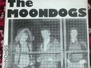 MOONDOGS: She's Nineteen OG Irish punk KBD powerpop 7