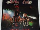 MOTLEY CRUE Red Hot - RARE DOUBLE VINYL 2LP - Live 1989 Gothenburg Sweden GREAT