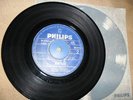 JOHNNY HALLYDAY - 45 TOURS - 2 TITRES - MADE IN TURKEY - PHILIPS 370454 - TBE -