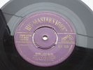 ELVIS PRESLEY ORIGINAL 1956 HIS MASTERS VOICE HMV UK 45 HEARTBREAK HOTEL