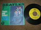 45 GIRI THE BEATLES  TWIST AND SHOUT / THERE'S A PLACE  RARISSIMO