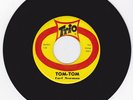 HEAR Rockabilly Tittyshaker Surf 45 CARL NEWMAN Tom-Tom TRIO 849 SHELDON STAMP