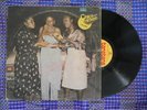 ESBEE FAMILY Chics & Chicken BOUNCY BOOGIE AFRO FUNK Nigeria 1980 Taretone LP ?