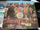 THE BEATLES  -     Sergeant Pepper,  ORIGINAL 1967 MONO LP/cutouts... CLEAN COPY