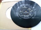 pretty things  7inch walking through my dreams condition very good