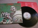 QUEEN-NEWS OF THE WORLD -ORIG UK E.M.I-LP 1977 +DIE-CUT INNER -NICE COPY