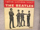 BEATLES Picture Sleeve w/ 45 She Loves You  Swan 4152  VG+ Slv & 45