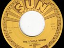 THE SUNRAYS 45 SUN 293 LOVE IS A STRANGER/THE LONELY HOURS scarce #
