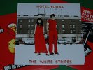WHITE STRIPES 3  BLACK FRIDAY 7