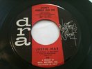 Jessie Mae Don't Freeze Me Out / It Might As Well Be Spring 45 DRA 319