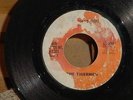 THE TIGERMEN   CLOSE THAT DOOR   KILLER GARAGE PUNK SCREAMER 45 on BUFF *HEAR IT