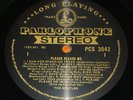 ?THE BEATLES UK GOLD & BLACK STEREO PLEASE PLEASE ME RE-ISSUE MINT-?