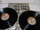 SUPER COLLECTABLE VINYL LP - LED ZEPELLIN - PHYSICAL GRAFFITI - C/W INSERTS