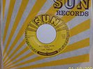 CARL PERKINS - sun. BLUE SUEDE SHOES. A US ORIGINAL COPY. VG+++  45