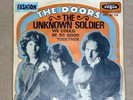 THE DOORS 45 T 2 TITRES THE UNKNOWN SOLDIER REF VOGUUE 80128 TRES RARE