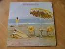 Neil Young On The Beach UK w/inner K54 014 EX+/EX+