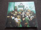 OASIS THE MASTERPLAN 2LP LIMITED EDITION IN NEAR MINT COND