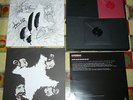 KASABIAN. VELOCIRAPTOR SUPER DELUXE EDITION BOX SET. SIGNED. NEW. RARE. 1/1000.