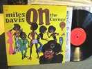 Miles Davis On the Corner Columbia stereo LP 1A/1A '72 jazz kc31906 gatefold WOW