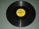 ELVIS PRESLEY That's All Right b/w Blue Moon Of Kentucky - 10
