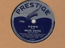 78 RPM Miles Davis Prestige 742 in VV+ (Sonny Rollins)
