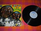 LP.LOS MUSTANG Y SUS EXITOS.THE MOVE,BEATLES,SIMON&GARFUNKEL.COVERS.SPAIN. RARO