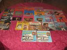 RARE.... LOT.....  24.. EP+ SINGLES.... POCHETTES PAPIERS JOHNNY HALLYDAY
