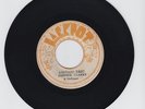 JACKPOT/BABYLON YARD  -  JOHNNIE CLARKE  ( REGGAE ROOTS 7