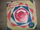 BEATLES LOVE ME DO ORIGINAL UK IST ISSUE RED PARLOPHONE 45 R 4949