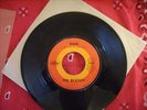 BEATLES 45 1969 Target Label Capitol Dome 5651 Rain