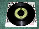 THE RAMONES “BLITZKRIEG BOP” 1976 SIRE 6078 601 RARE DEBUT 7” 45 NM