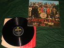 THE BEATLES -  SGT PEPPERS -  PARLOPHONE PMC 7027 - MONO   VG