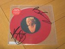 Queen   Brian may & Kerry ellis  Kissing me song  Signed  