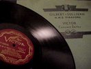GILBERT AND SULLIVAN HMS PINAFORE  -PREMIERE RECORD: D'OLY CARTE VICTOR SCROLL