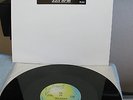 U2 12