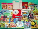 1989 FISHER PRICE RECORD PLAYER+ CHILDREN'S RECORDS---SESAME STREET+ DISNEY 