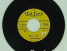 THE ROYALTONES Crazy Love/Never Let Me Go OLD TOWN Original 1956 1st DOO WOP VG+