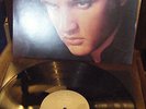ELVIS PRESLEY*L k RARE BOX SET MINT WITH FOLDER,INCLUDES 8 LPs MINT ON RCA LABE