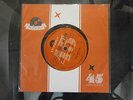 THE BEATLES POLYDOR AIN`T SHE SWEET / CRY FOR A SHADOW ARGENTINA