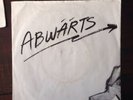 ABWÄRTS 