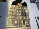 LED ZEPPELIN PHYSICAL GRAFFITI MINT in ORIG SH.WRAP w STKR (SS 2-200) 2LPs