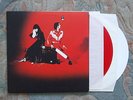 THE WHITE STRIPES 