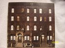 LED ZEPPELIN DOUBLE L.P.  PHYSICAL GRAFFITI   1975  MINT CONDITION 