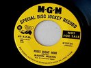 MARTIN MARTIN PRESS RIGHT HERE RARE PROMO VG++ MGM  PSYCH 45