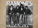 RAMONES   SELF TITLED   1st LP on SIRE RARE ORIG SASD 7520 SEALED PUNK 1975