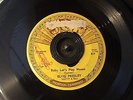 ELVIS PRESLEY - SUN 45 - Baby Let's Play House 