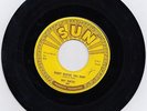 Ray Smith - Right behind you baby / So young on Sun USA 7/ 45 Rockabilly classic